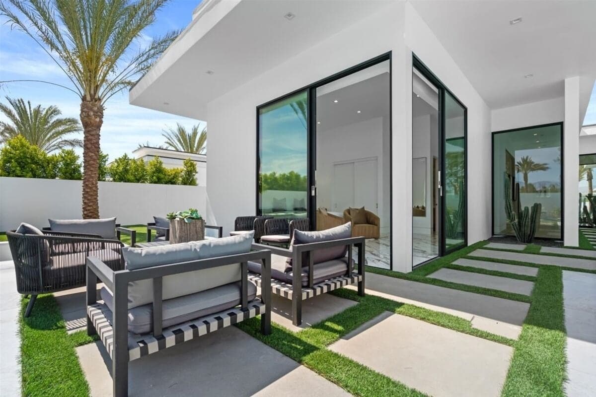 Bravo Villa #11 - Image 71