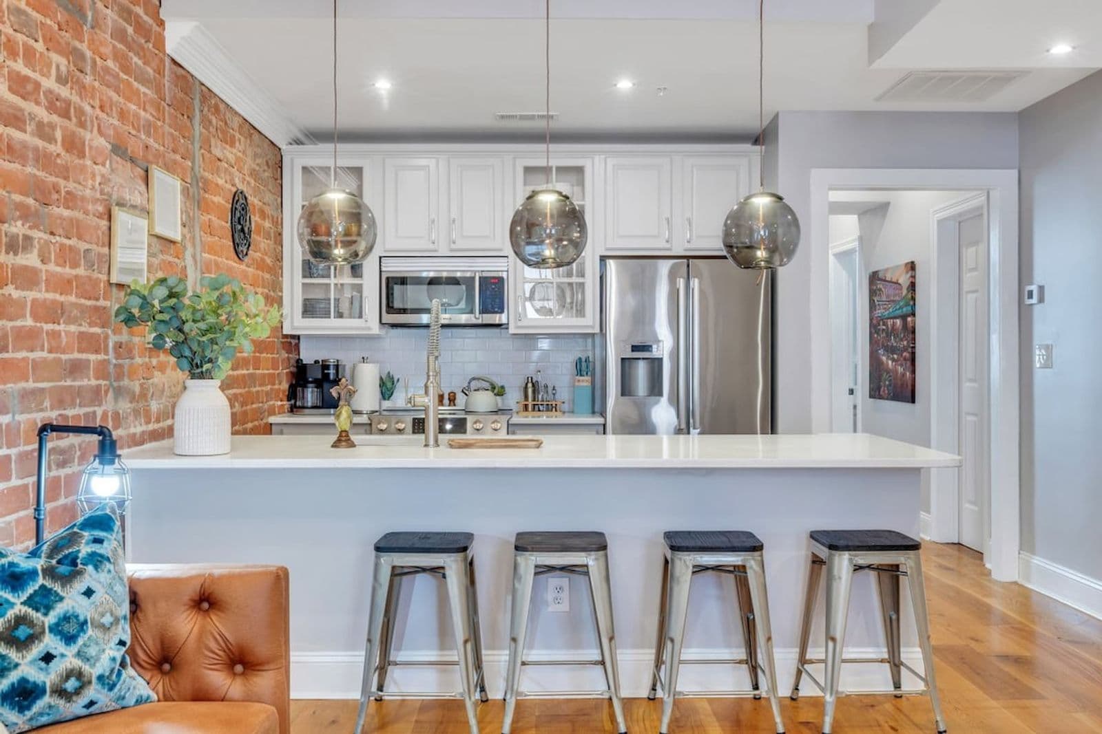 Crescent City Condo - Image 2