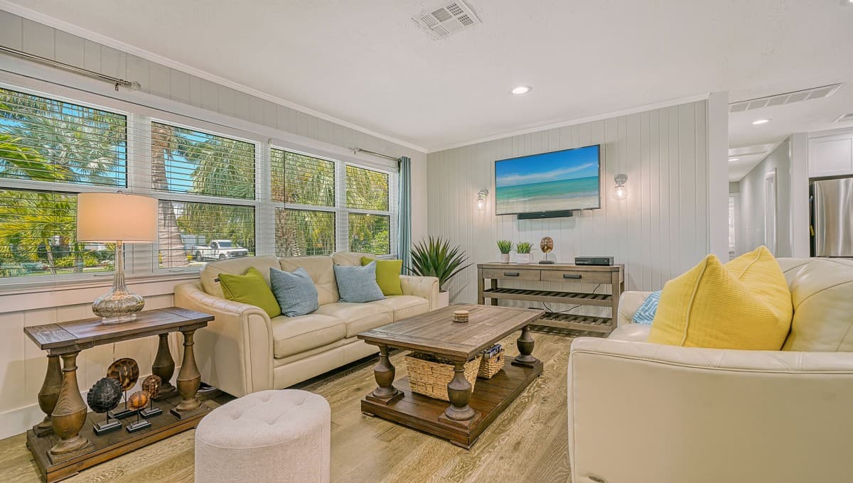 Coconut Cottage - Image 2