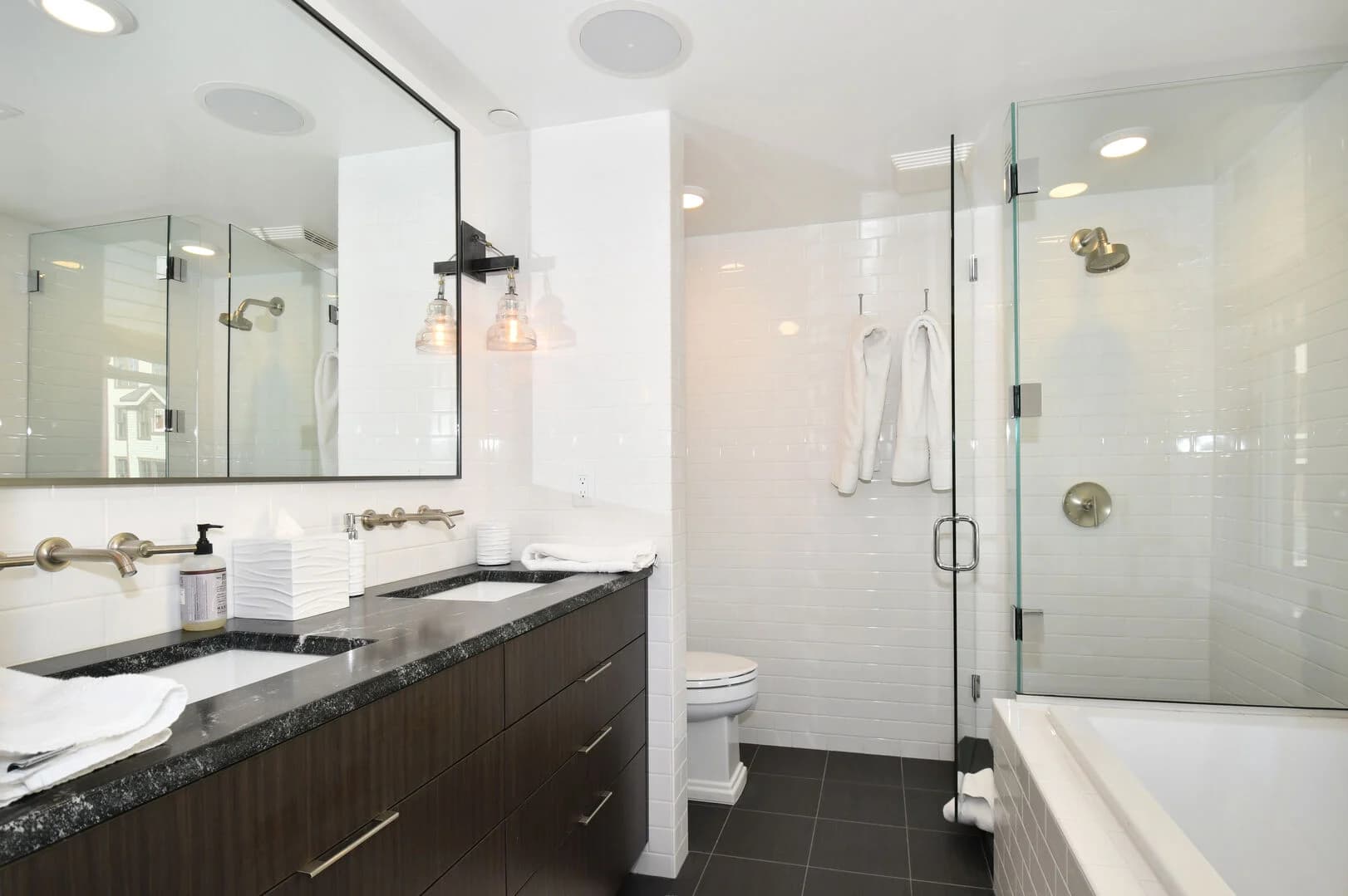 Main Street Magic Home - Image 12