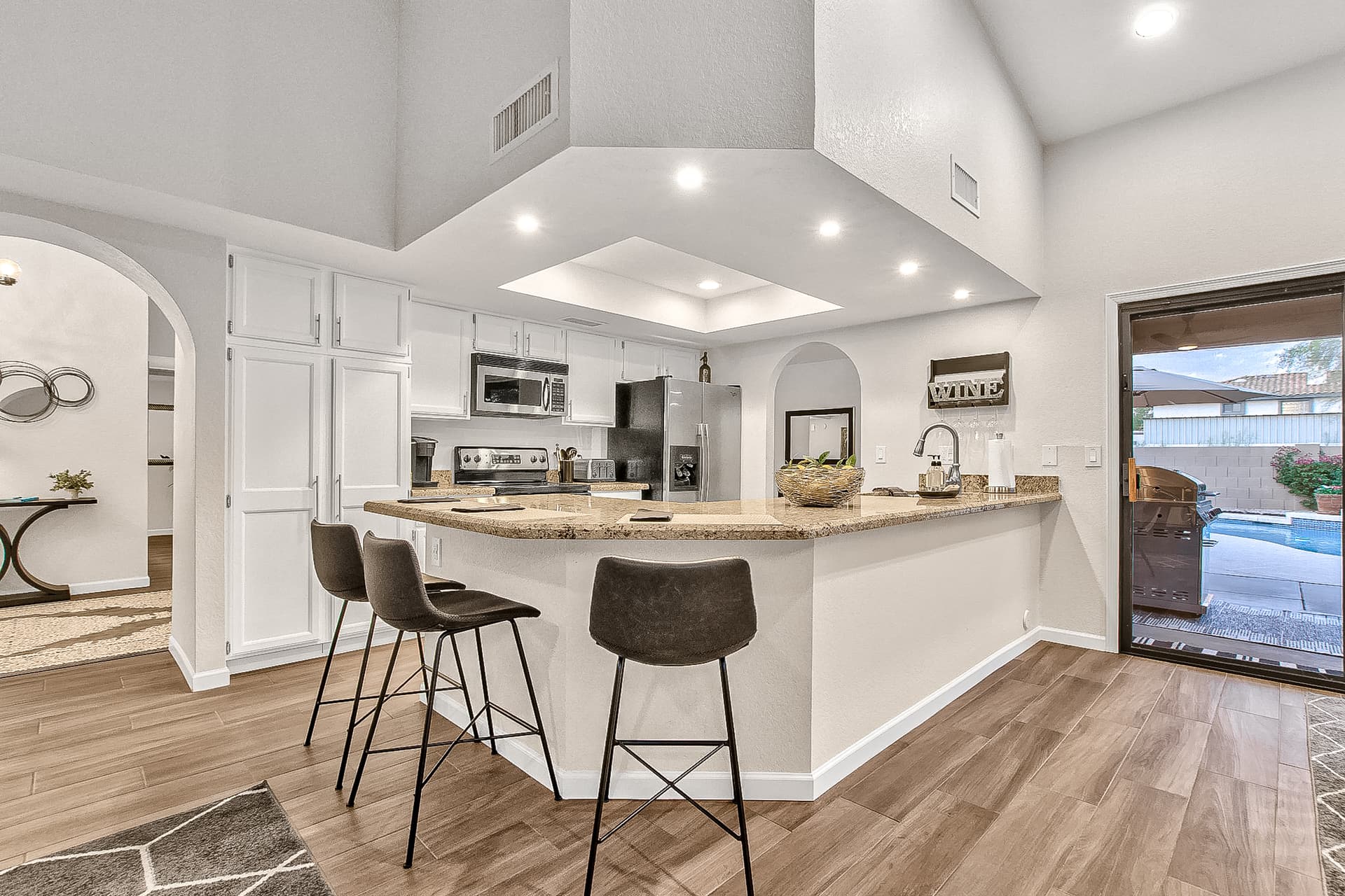 Sunset Ridge Retreat - Image 4