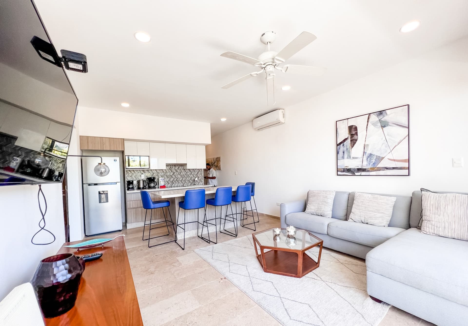 Pura Residence - Image 2