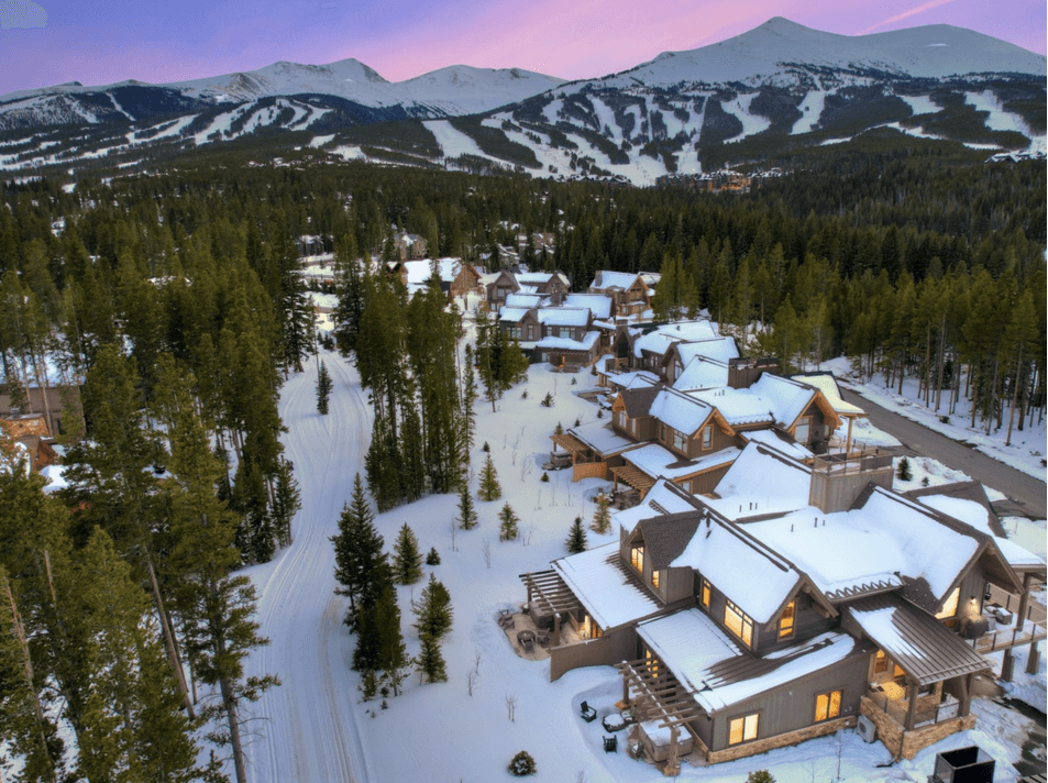 Whale's Tail Watch - Image 3