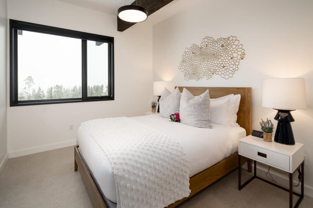 8A Treeline Home - Image 8