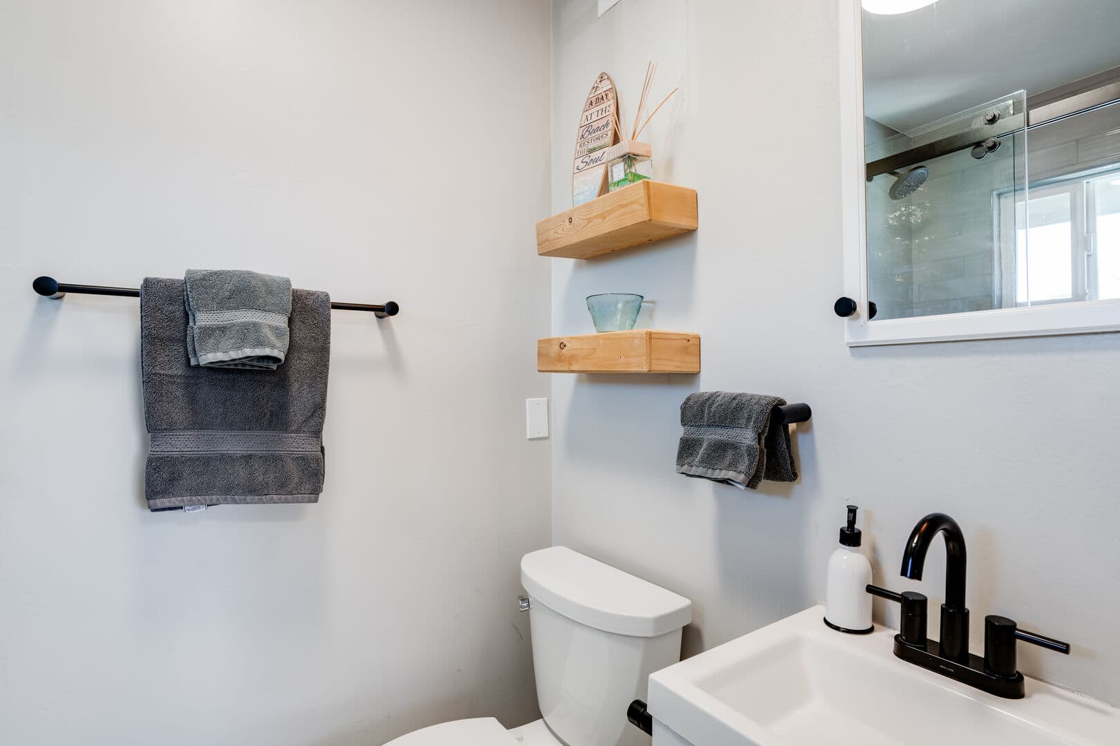 Bayside Beauty Home - Image 15