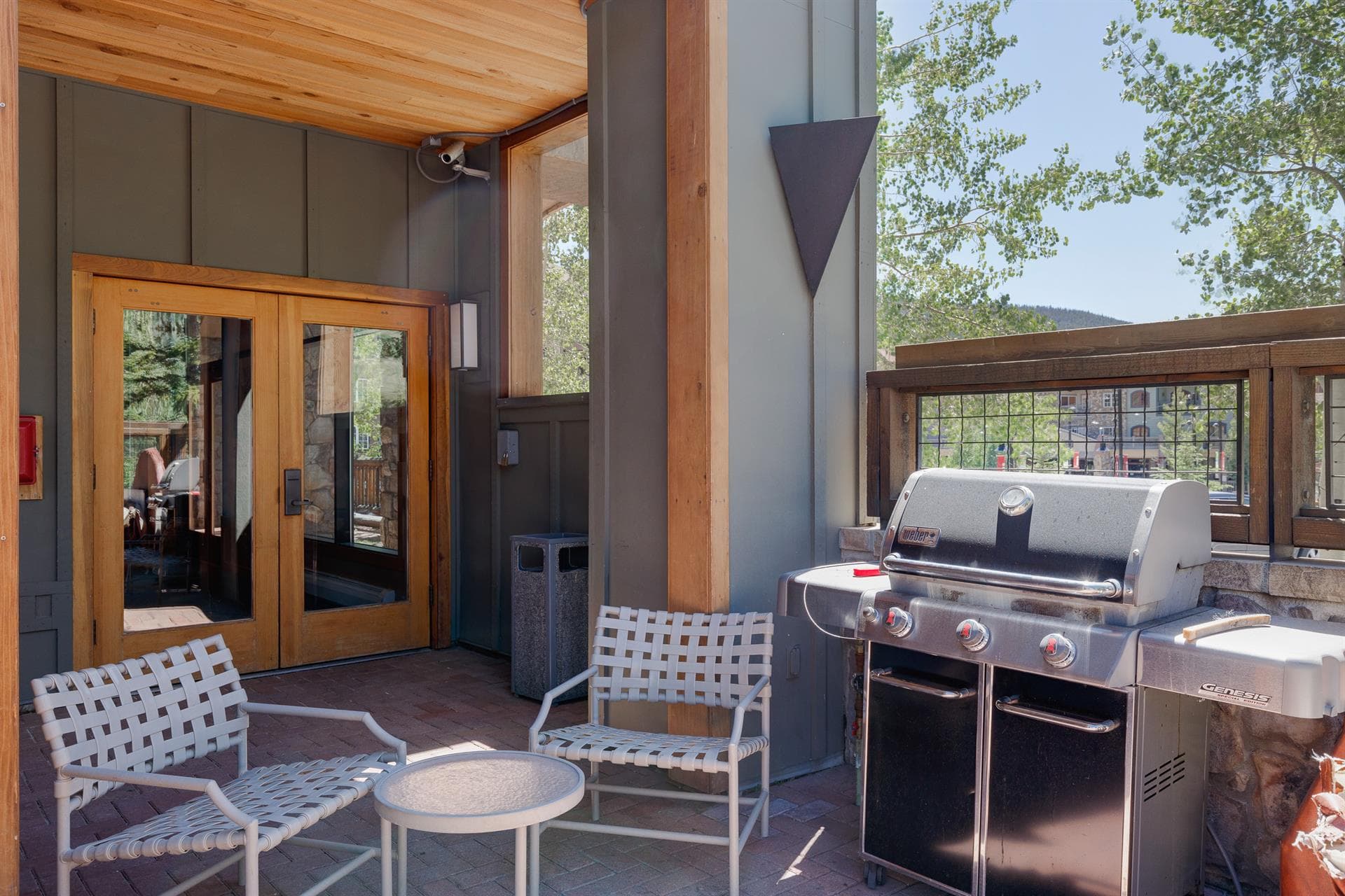 Peakview Penthouse Retreat - Image 35