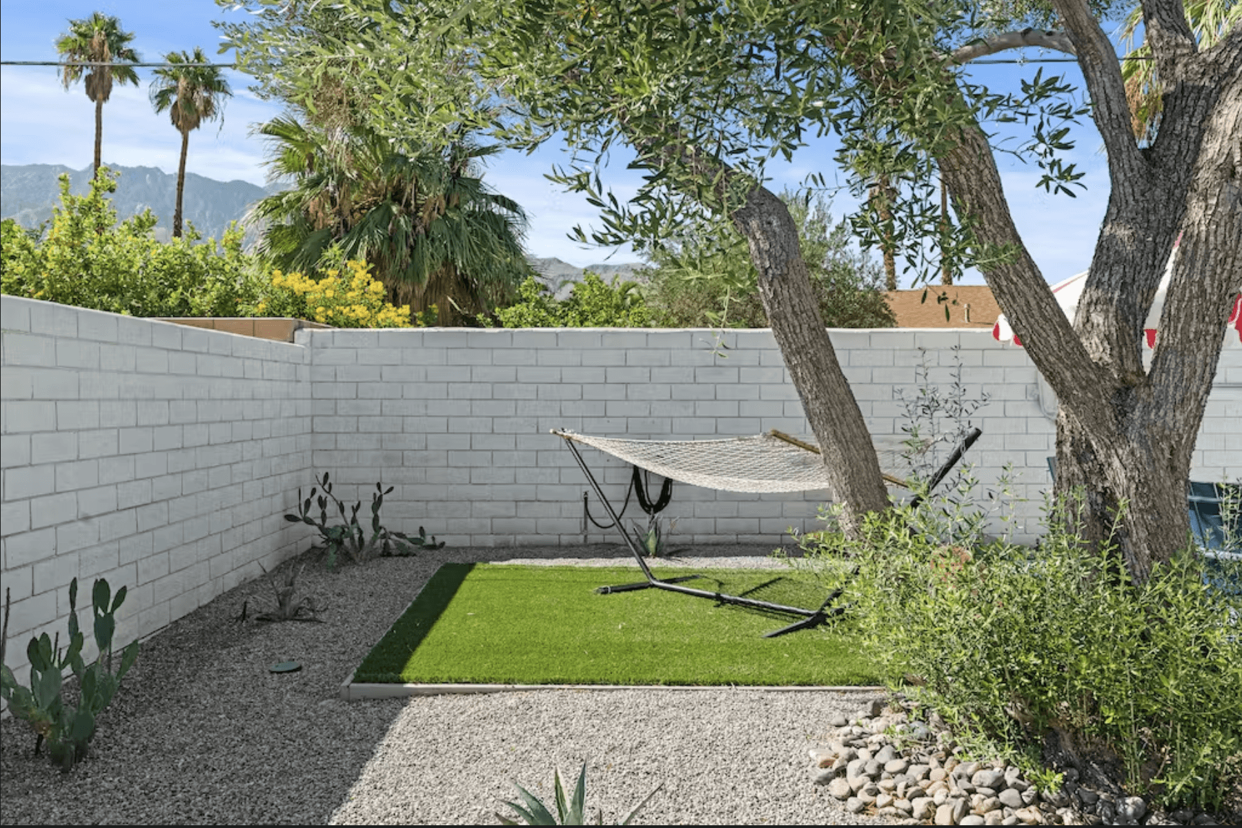 La Vie En Rose House - Image 28