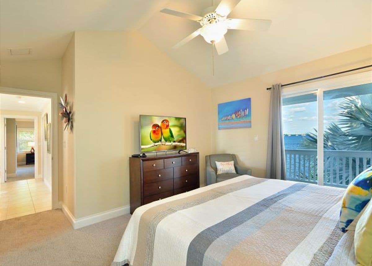 Coastal Comfort - Image 19