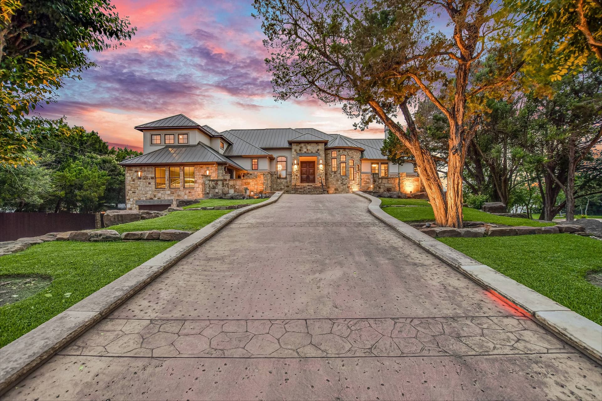 Sunset Point on Lake Travis - Image 4