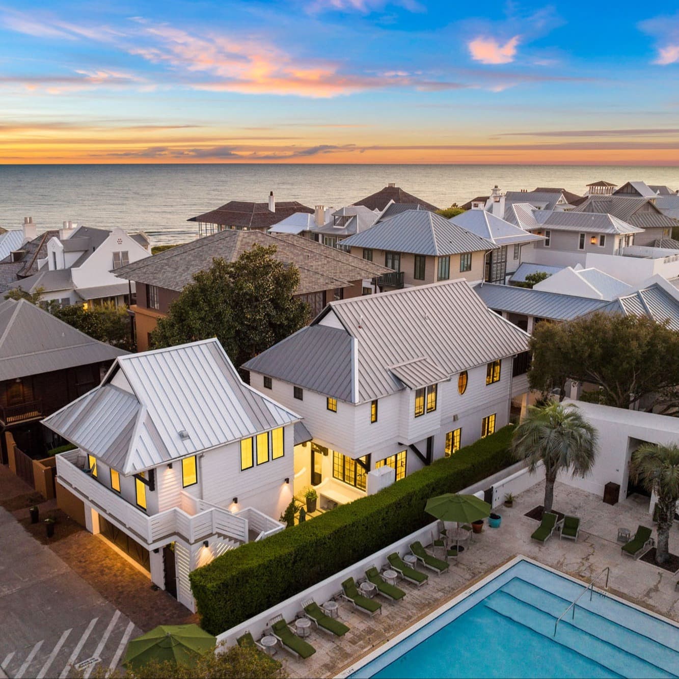 Abba Cottage & Carriage House