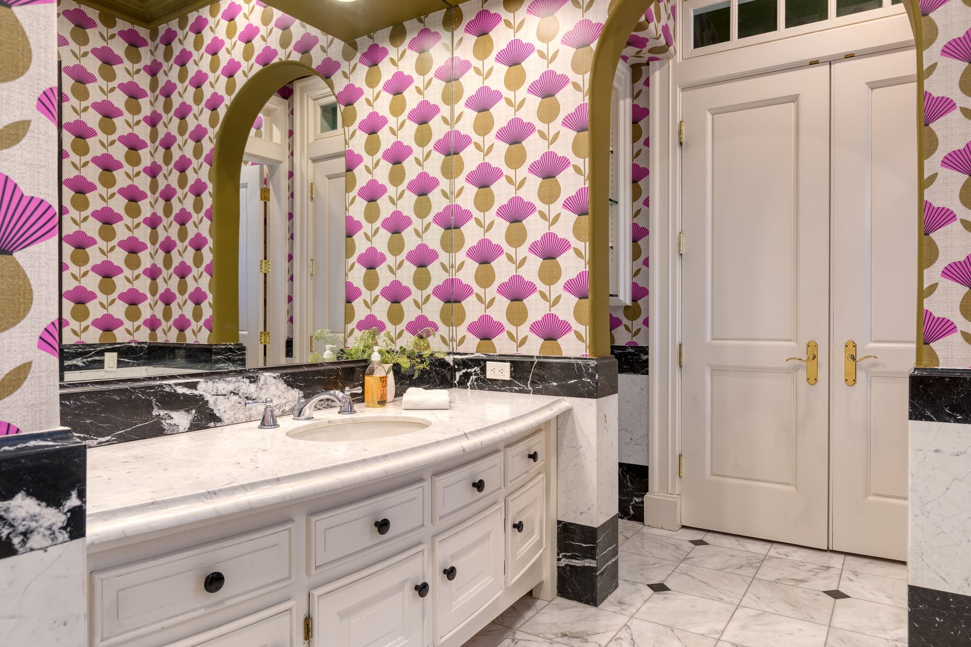 Pond Estate - Image 106