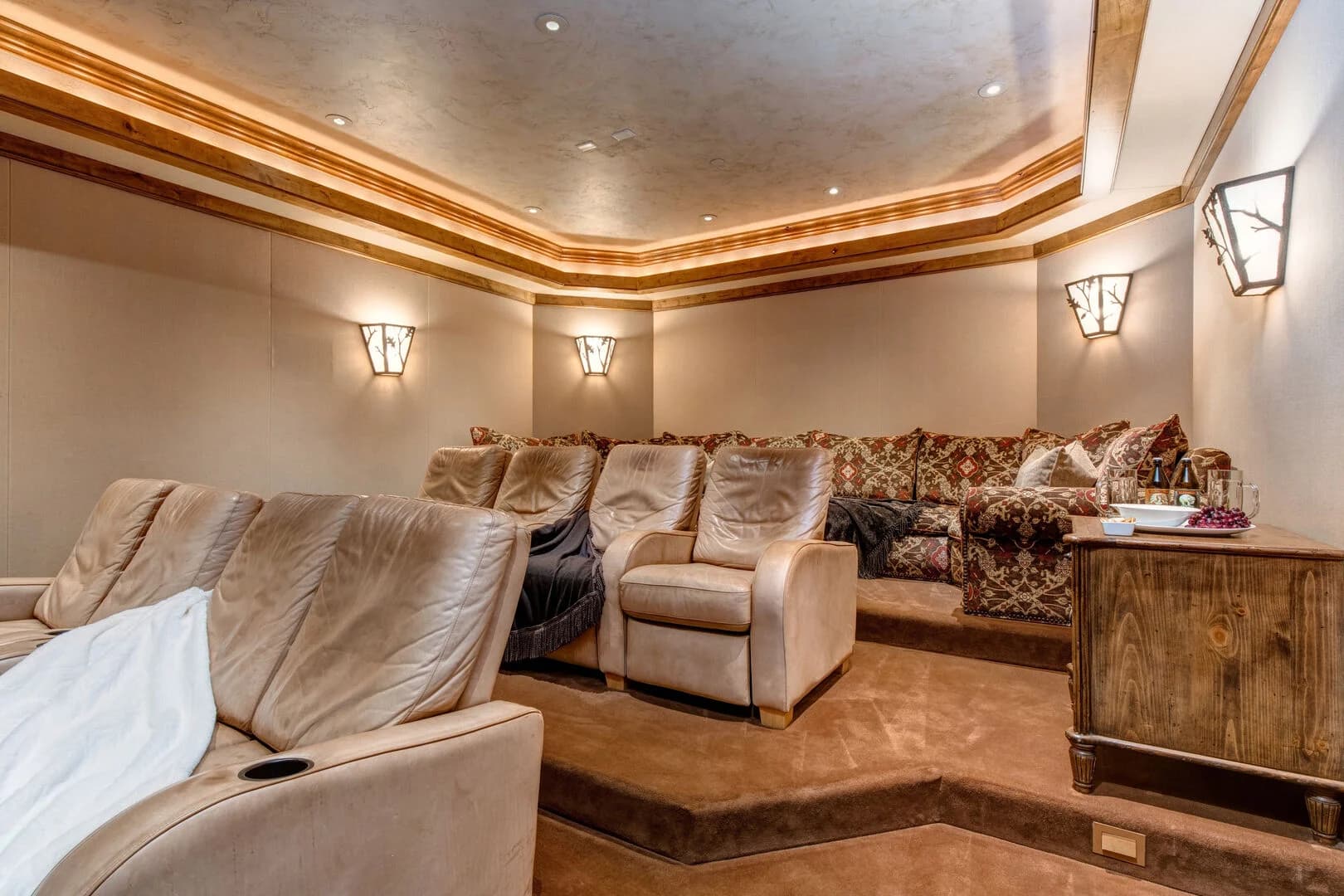 Chateau Jordan - Image 54