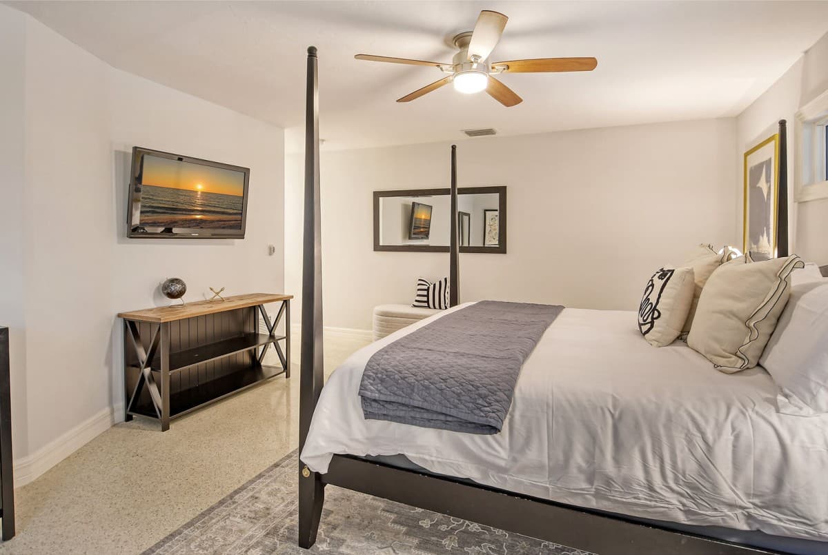 Mermaids Oasis - Image 25