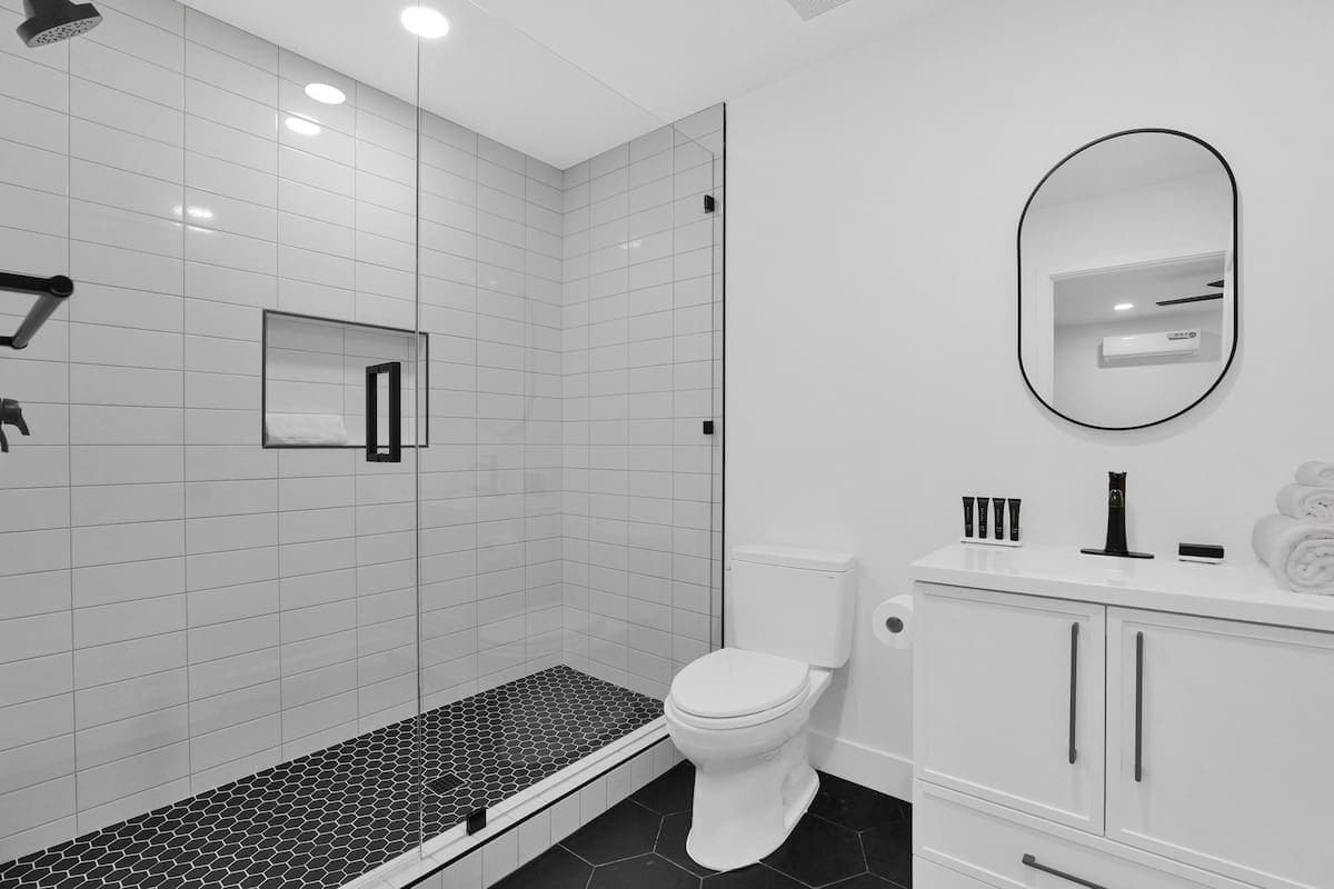 Old Town Scottsdale Retreat - Image 26