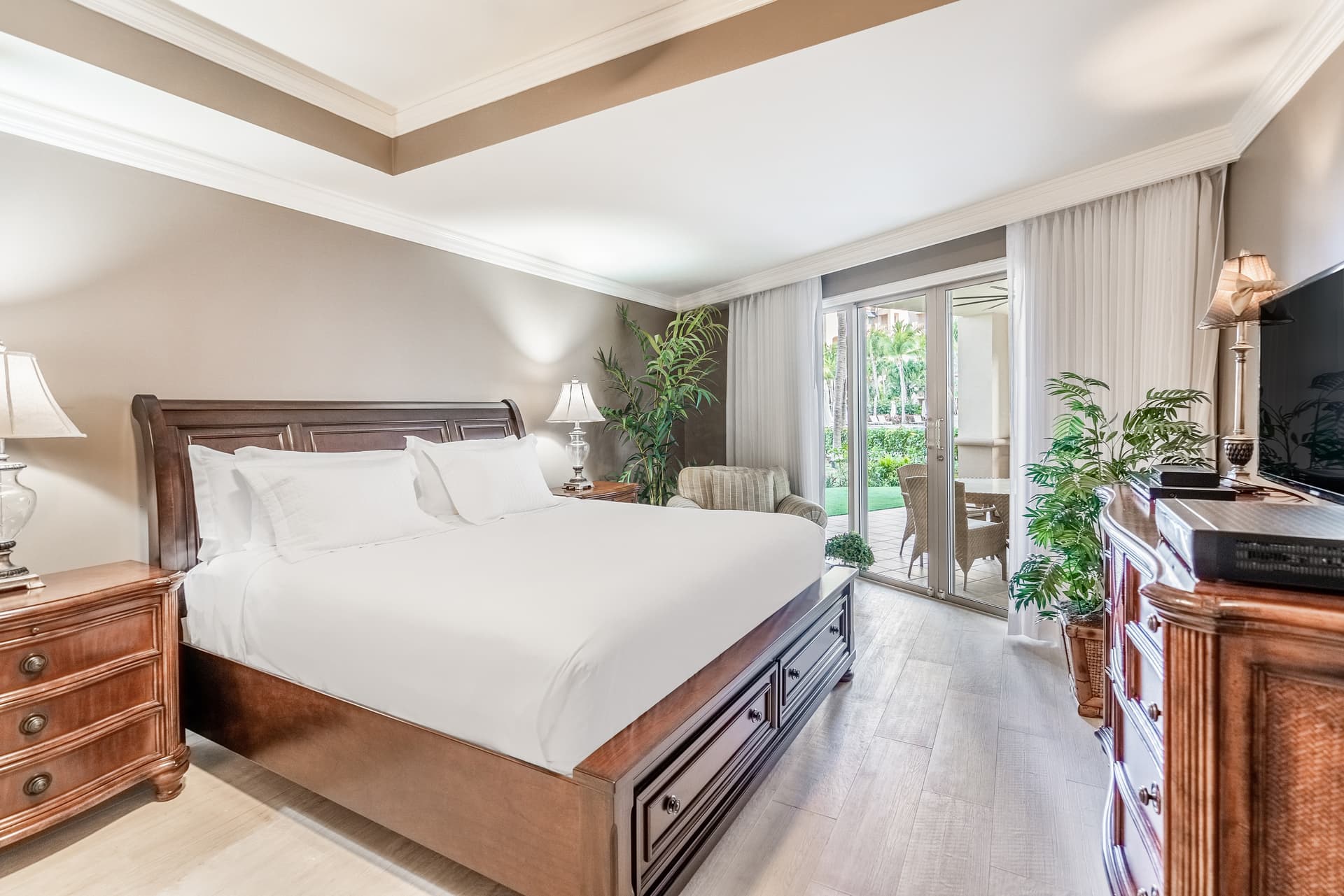 Ritz-Carlton Residence #106 - Image 5