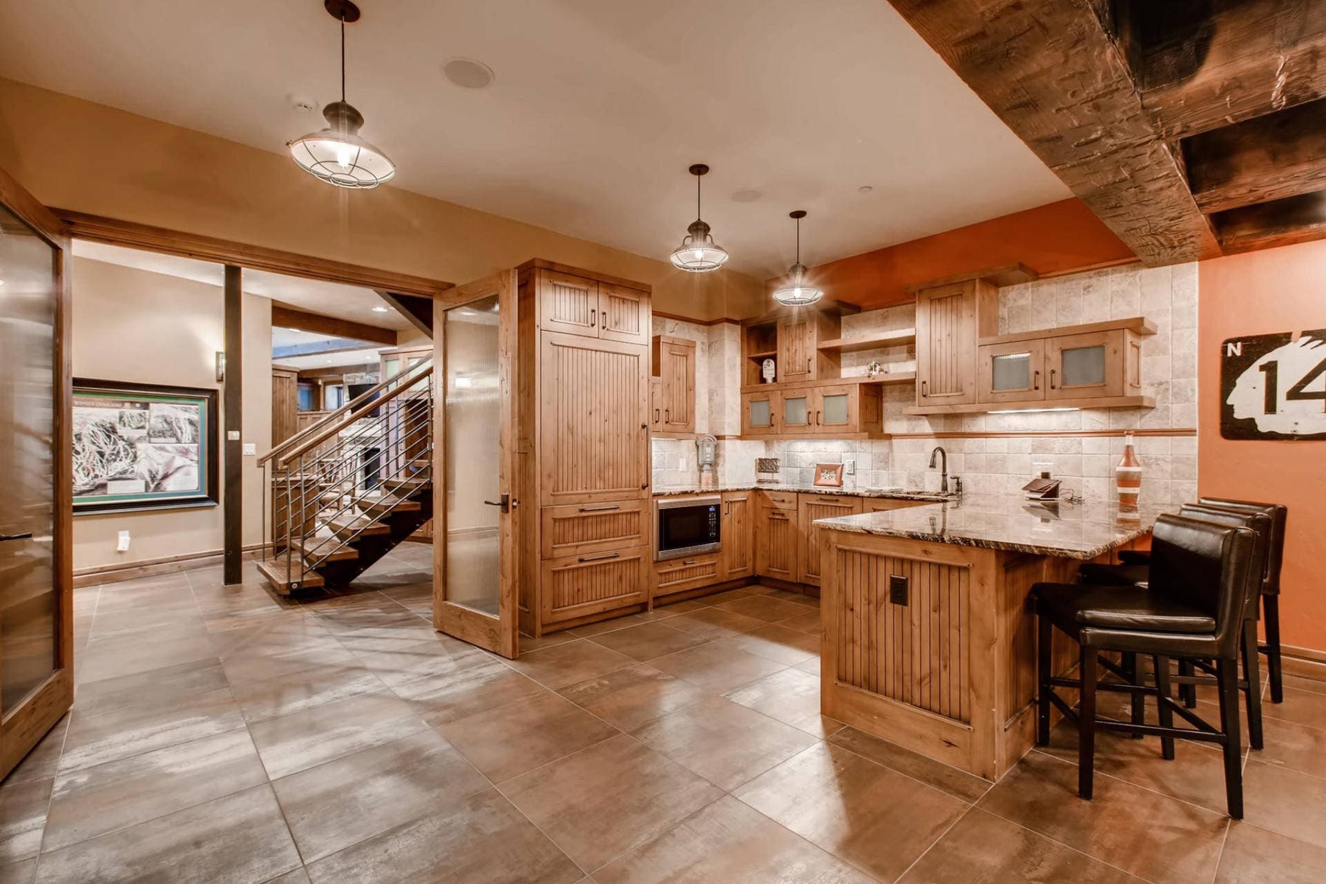 Warming Hut - Image 15