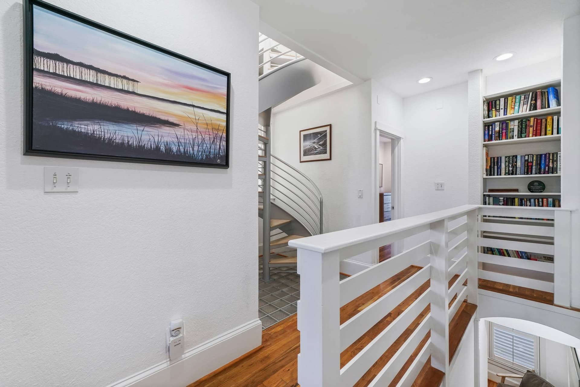 Allora House - Image 25