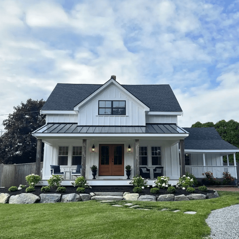 Modern Farmhouse - Image 1