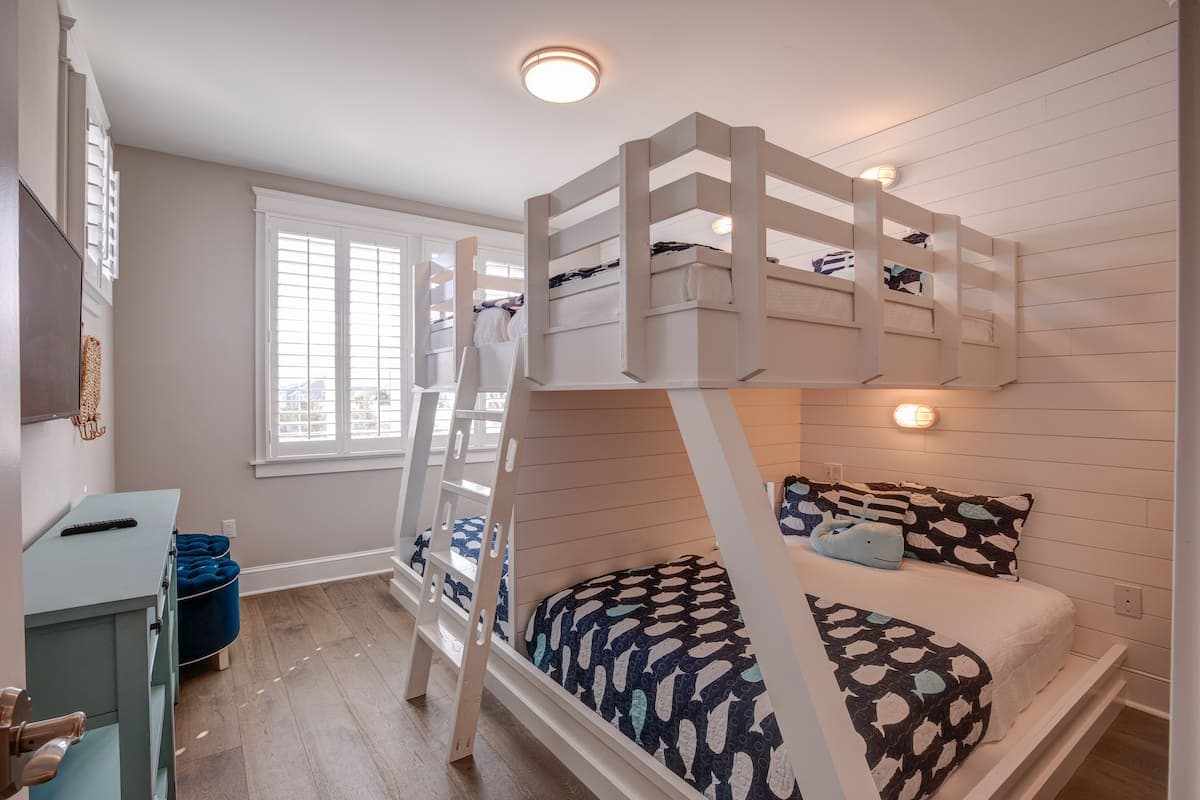 Coconut Cove - Image 44