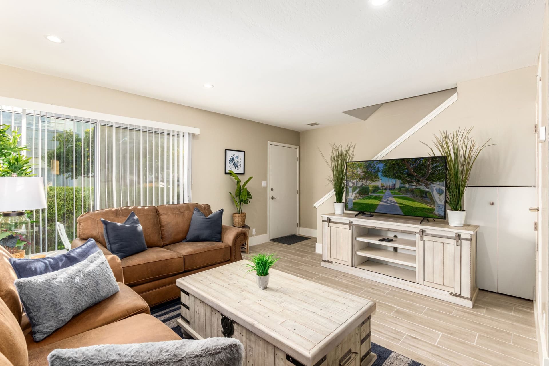 Nantucket Townhouse - Image 9