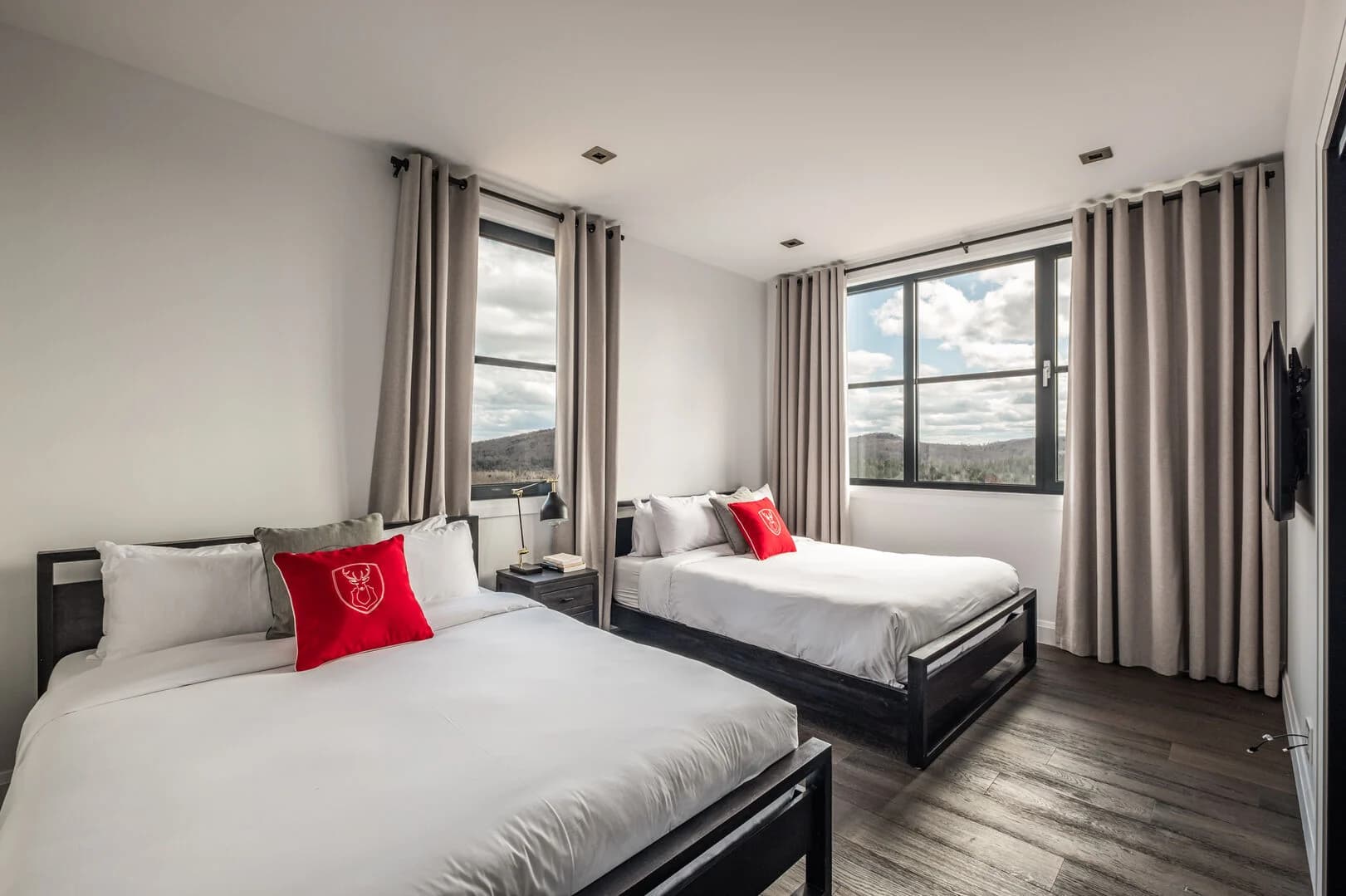 Horizon Residence 304 - Image 6