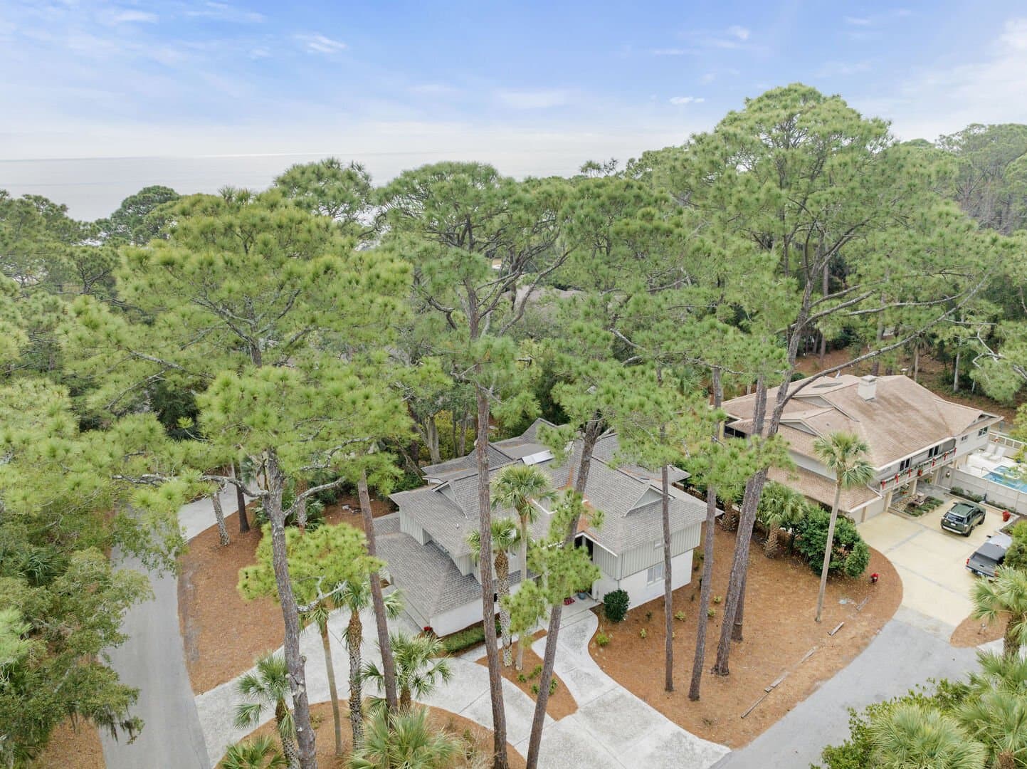 Tropical Retreat - Image 3