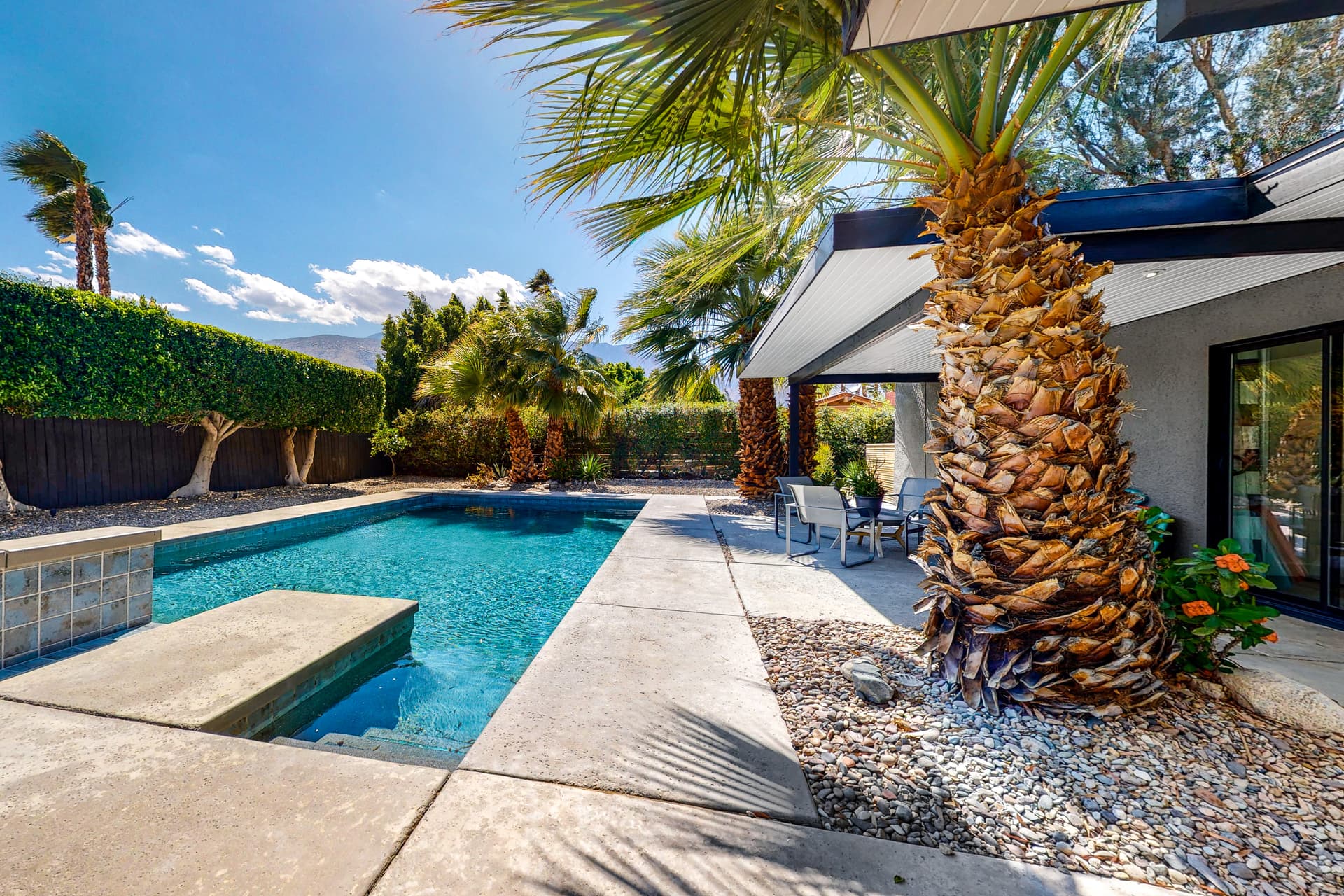 Freestone Modern Home - Image 26