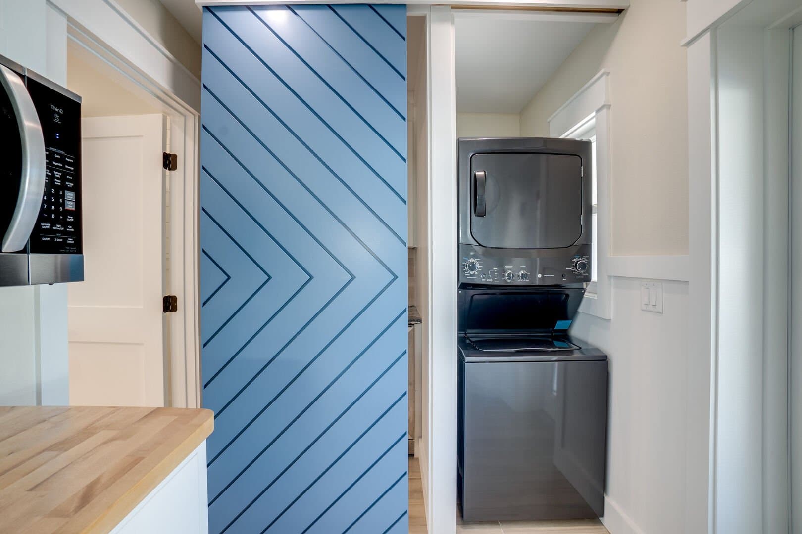 Come Sail A Bay - Image 18