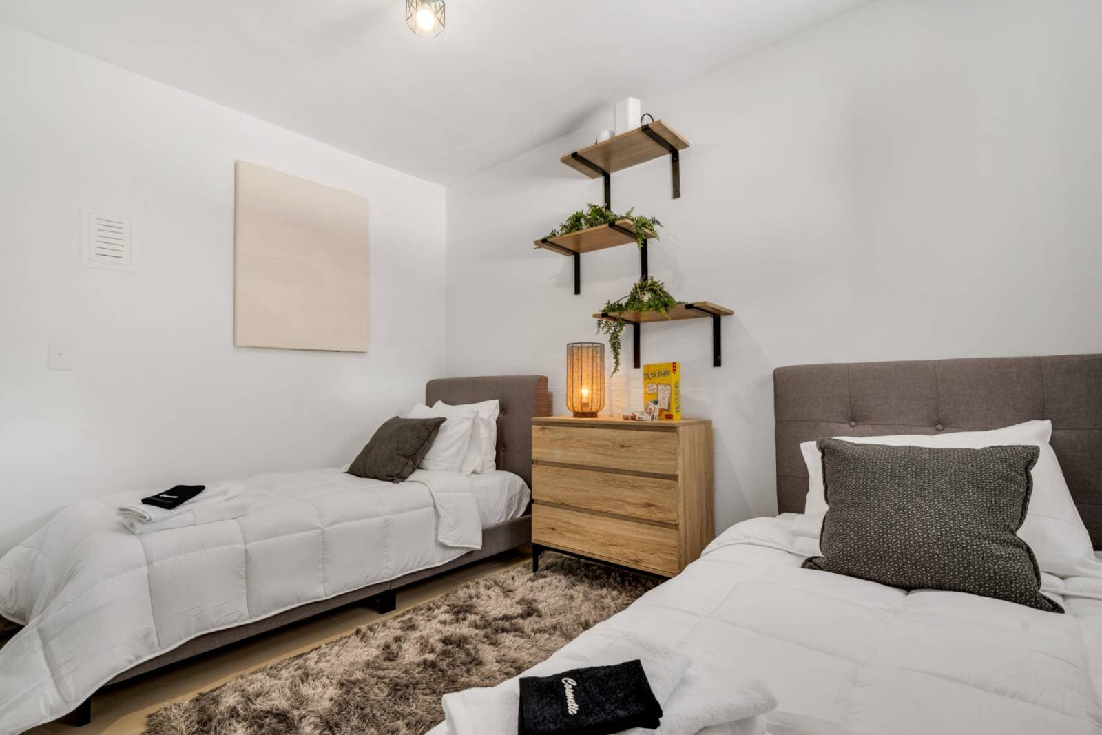 Urban Seaside - Image 30