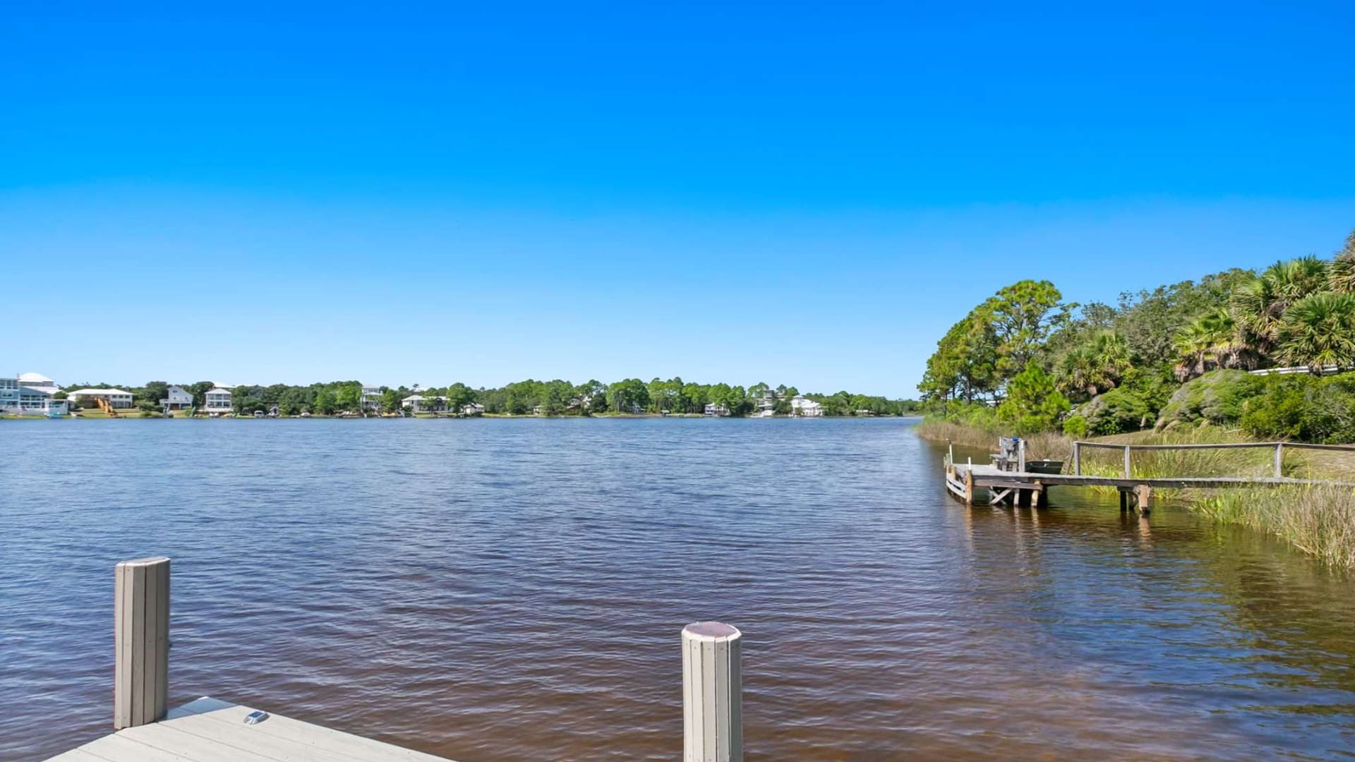 Lakeview Drive - Image 20