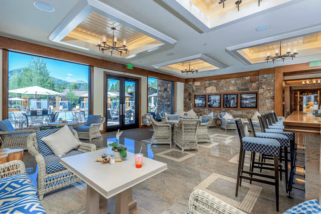 Sun and Ski - Image 27