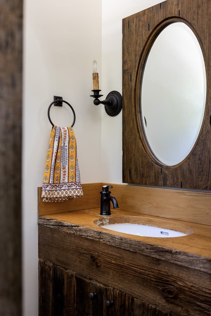 Cabin Fever - Image 7