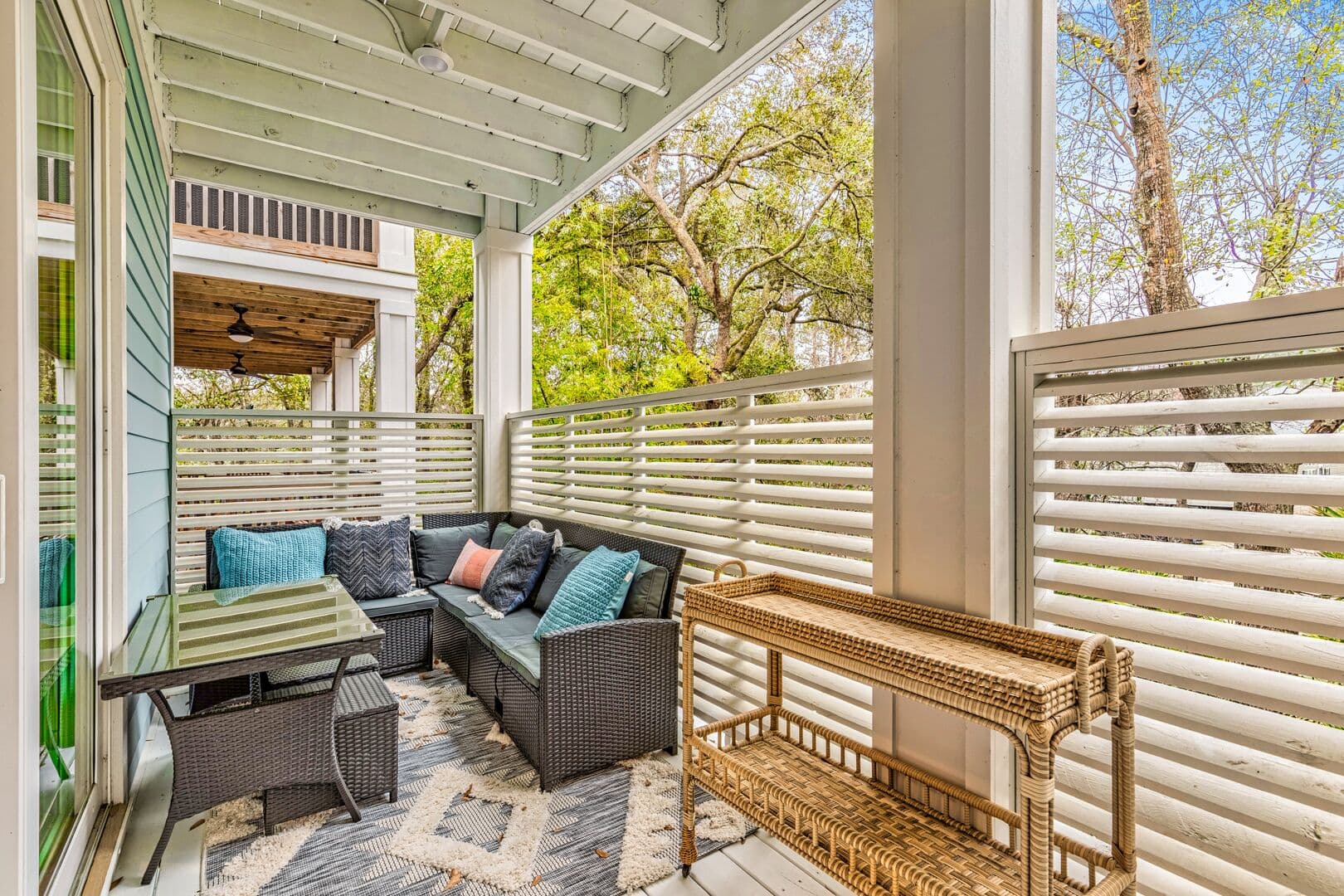 Tip Toe to the Beach - Image 36