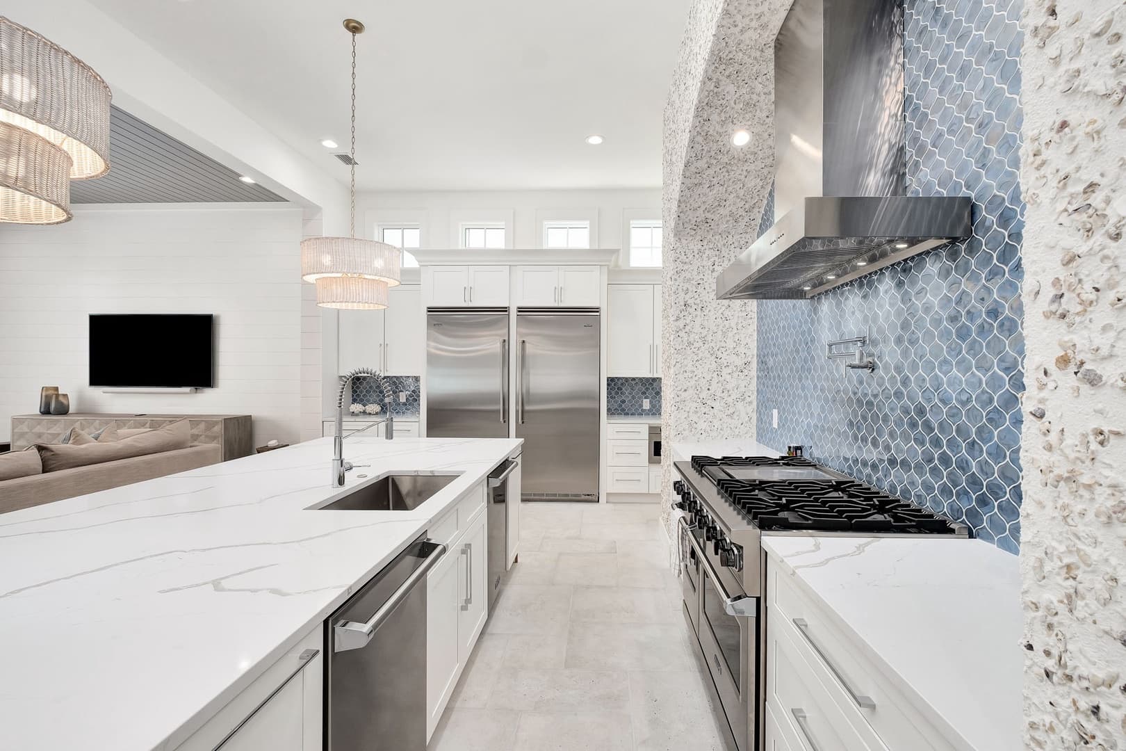 Oz by The Sea - Image 12