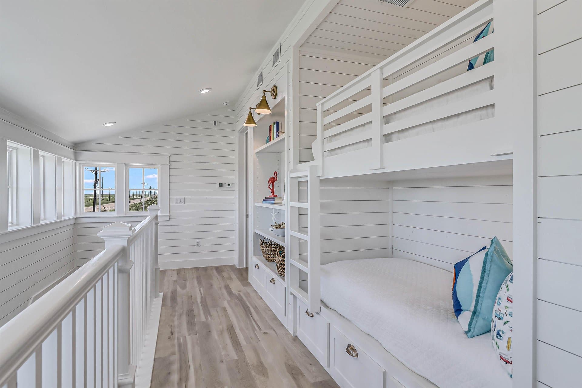 Coastal Cottage #B - Image 29