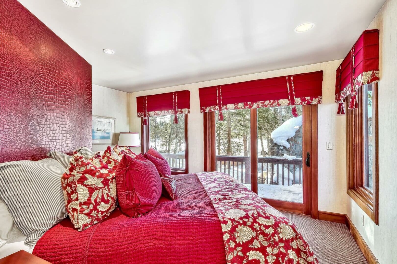 Lakefront Legacy - Image 32