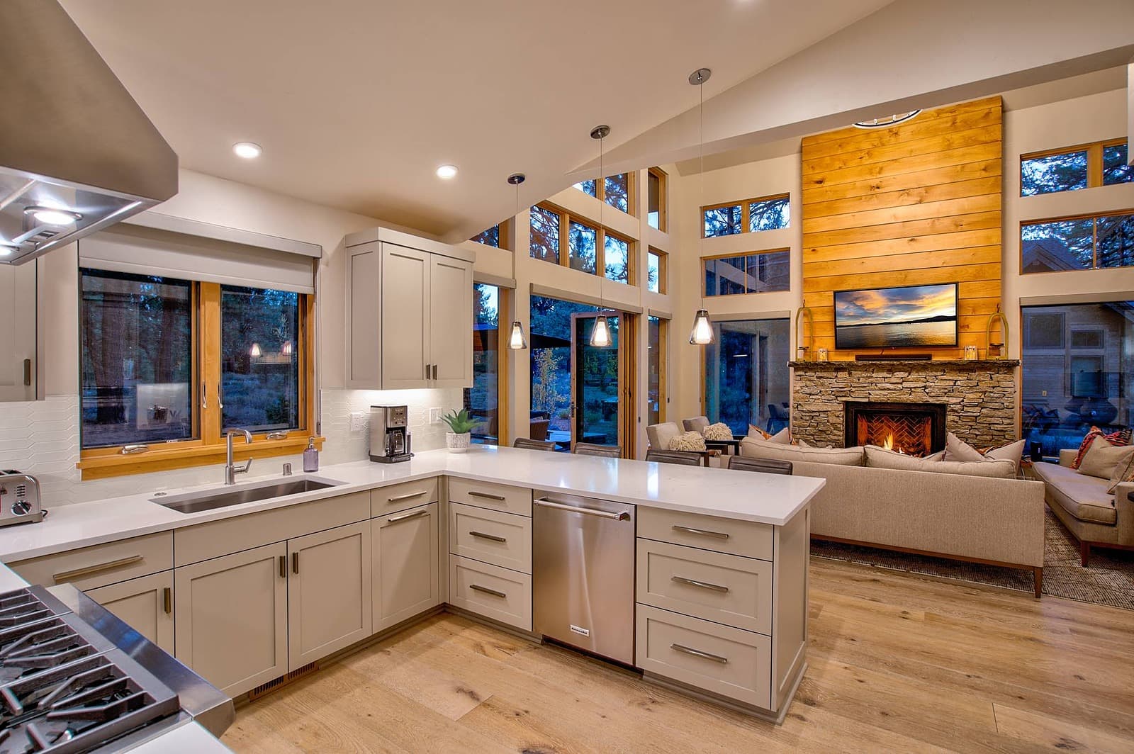 Sutter's Wood - Image 8