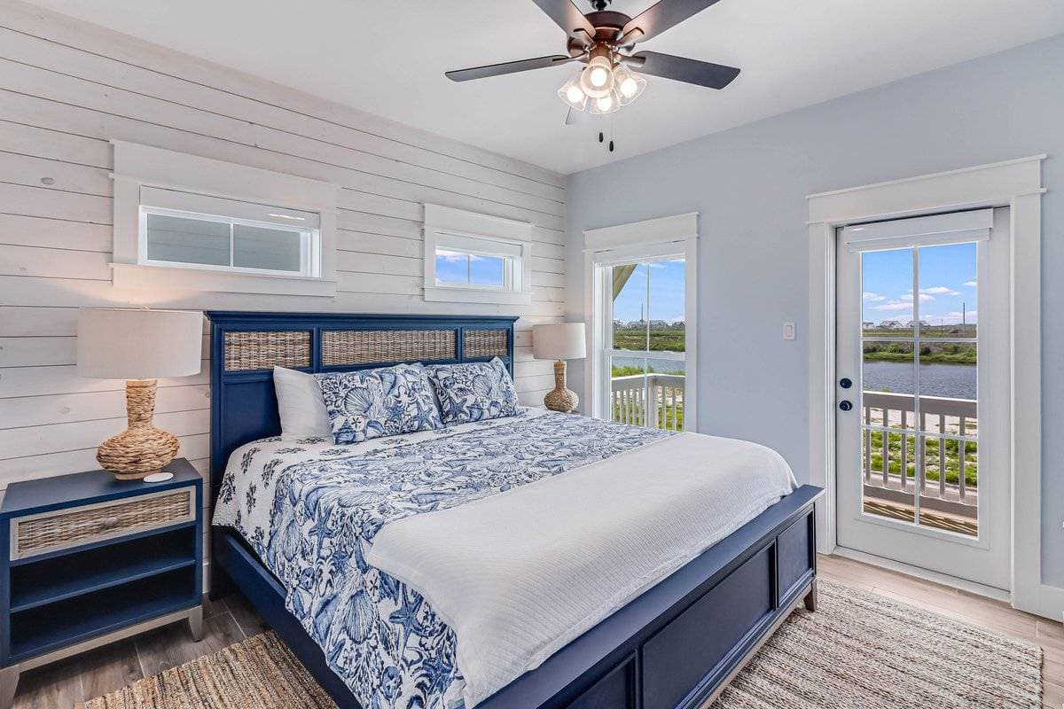 Nauti Captain - Image 3