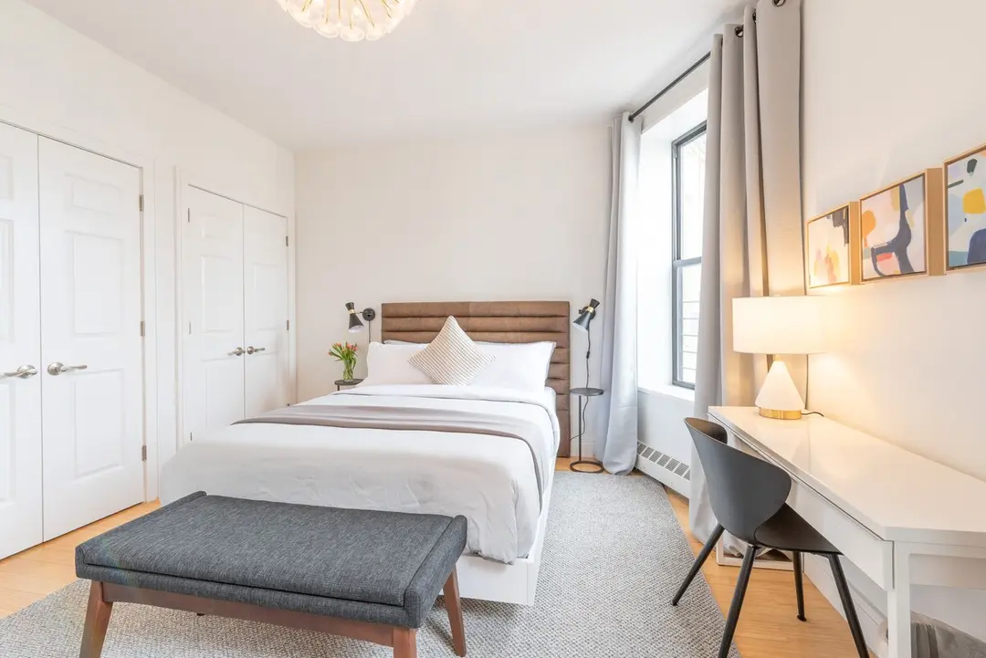 Cypress Court III - Image 12