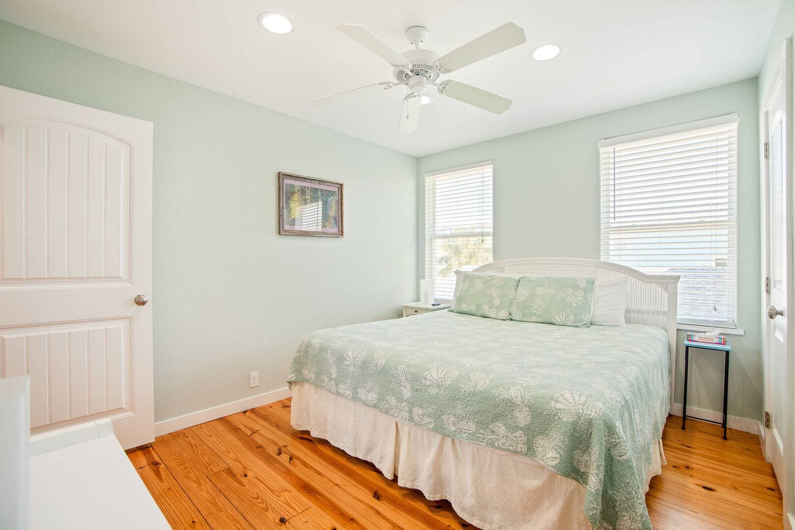 Bach Porch - Image 19