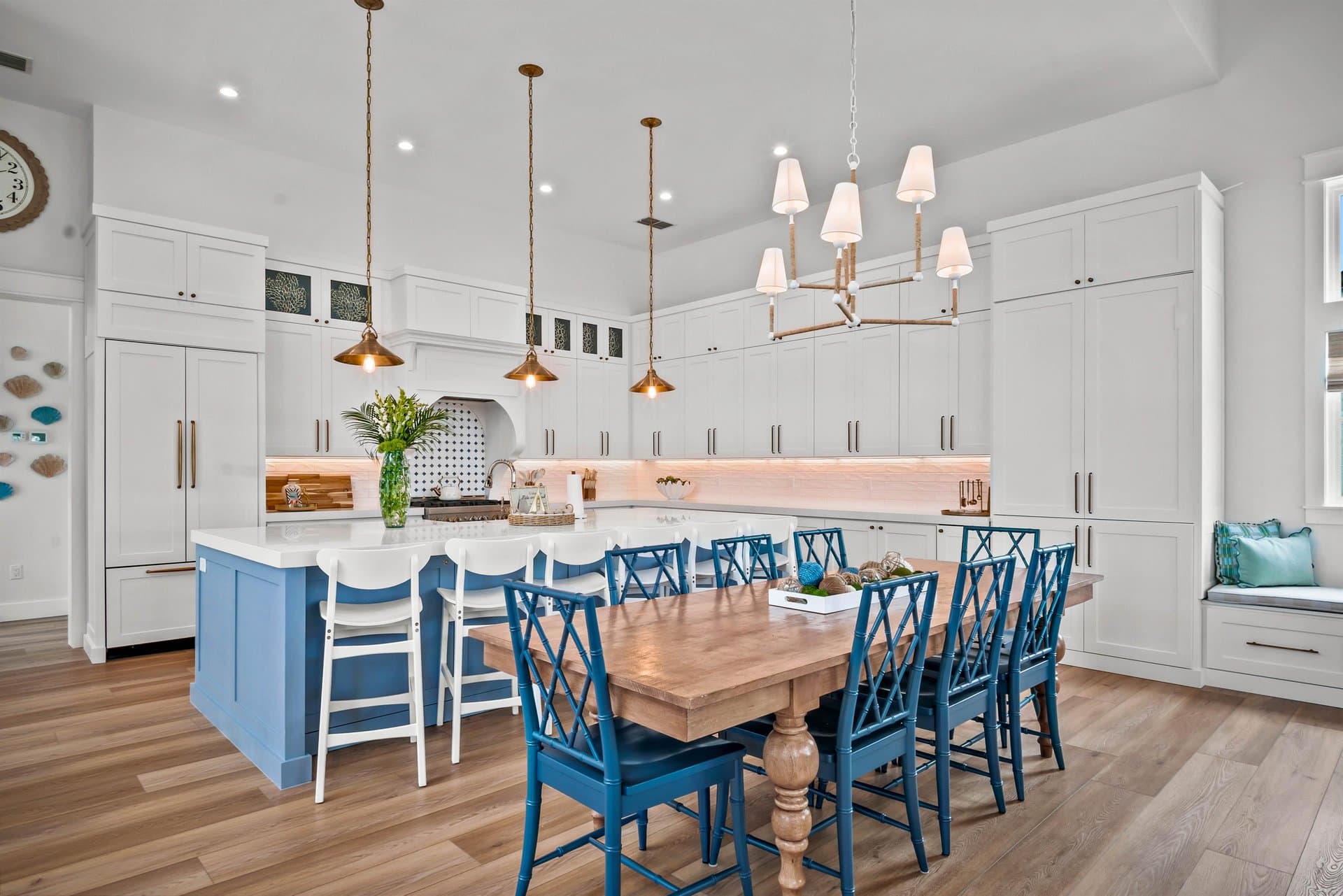 Tide and Seek - Image 5