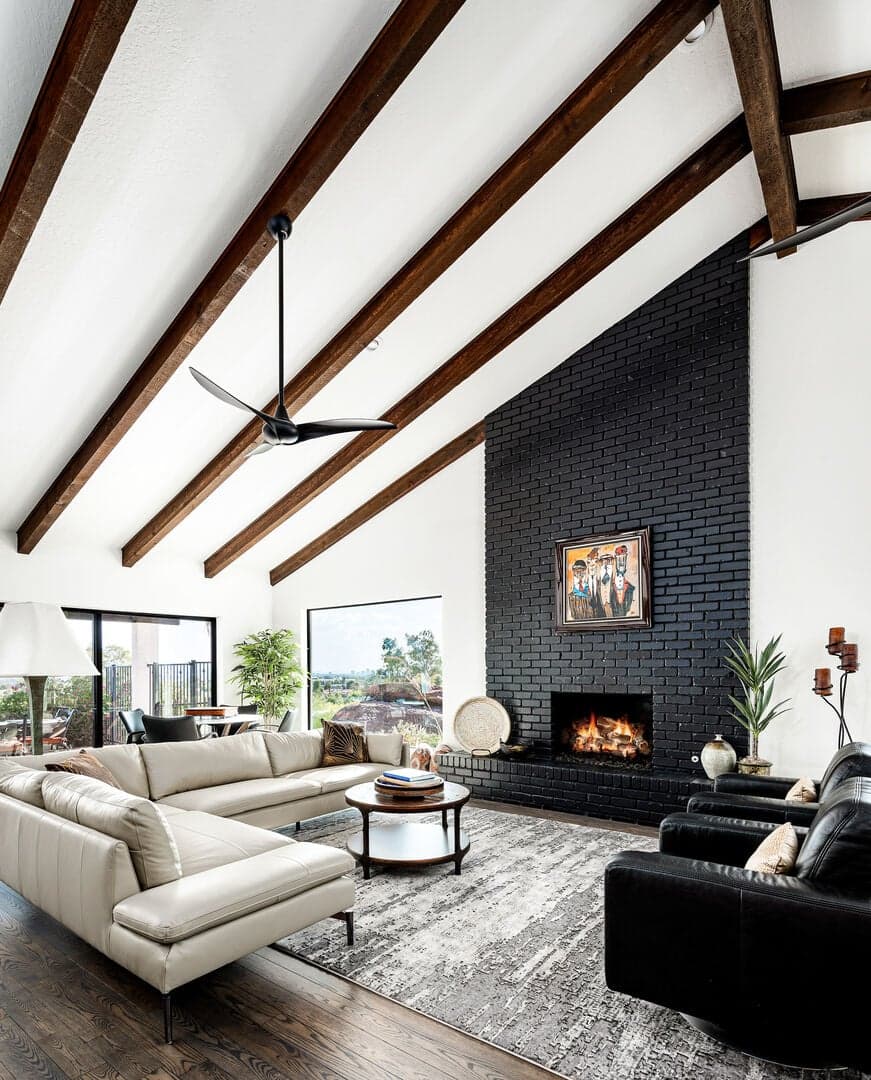 Rock House - Image 15