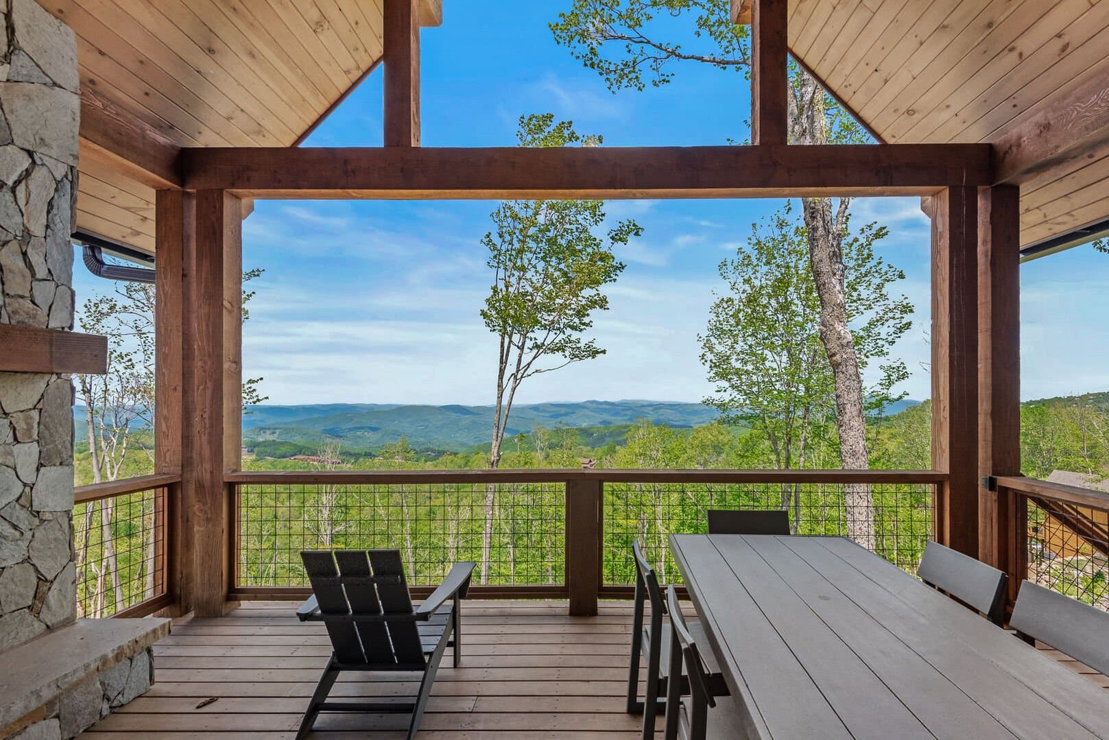 Zion House - Image 35