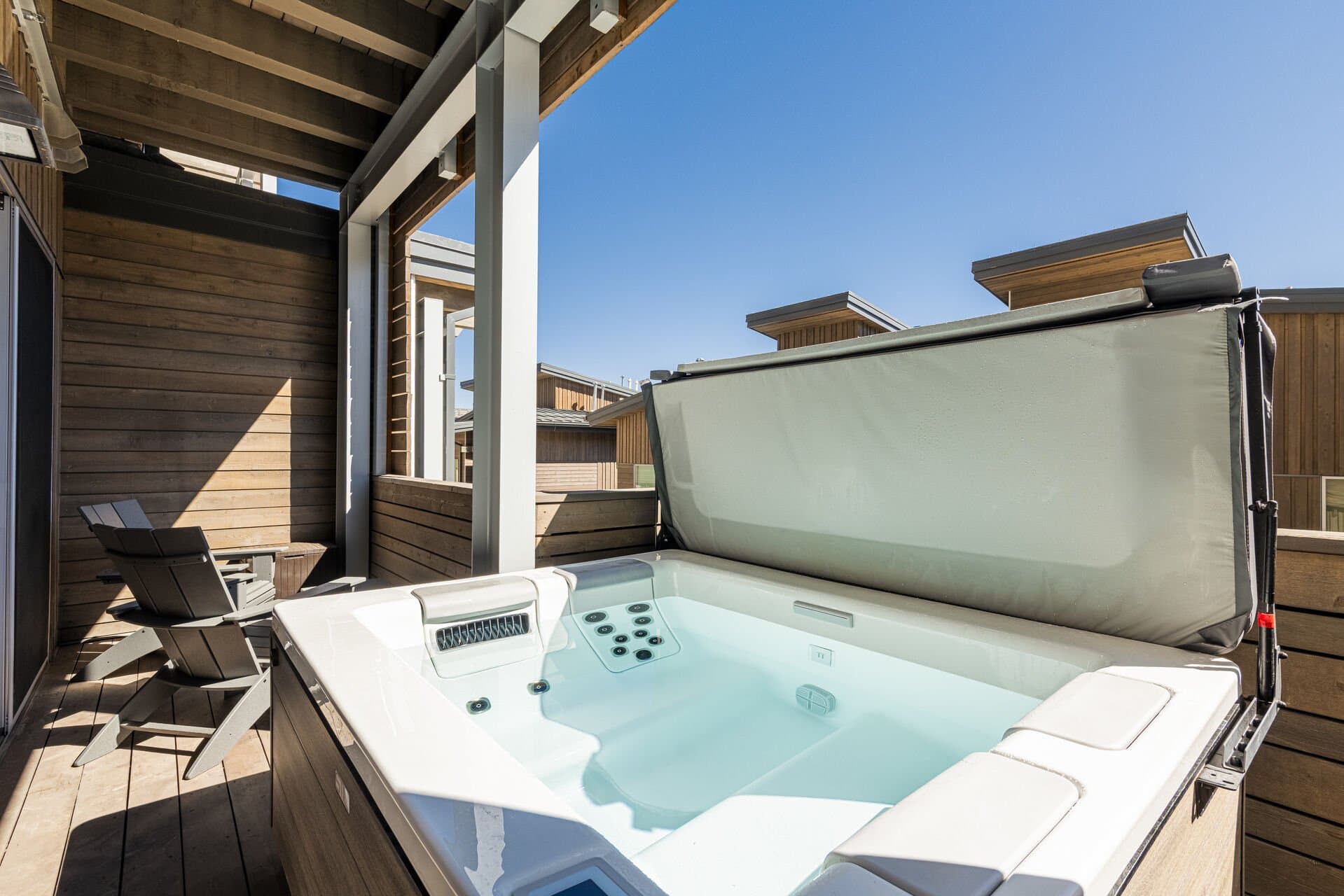 Apex Condo #304 - Image 2