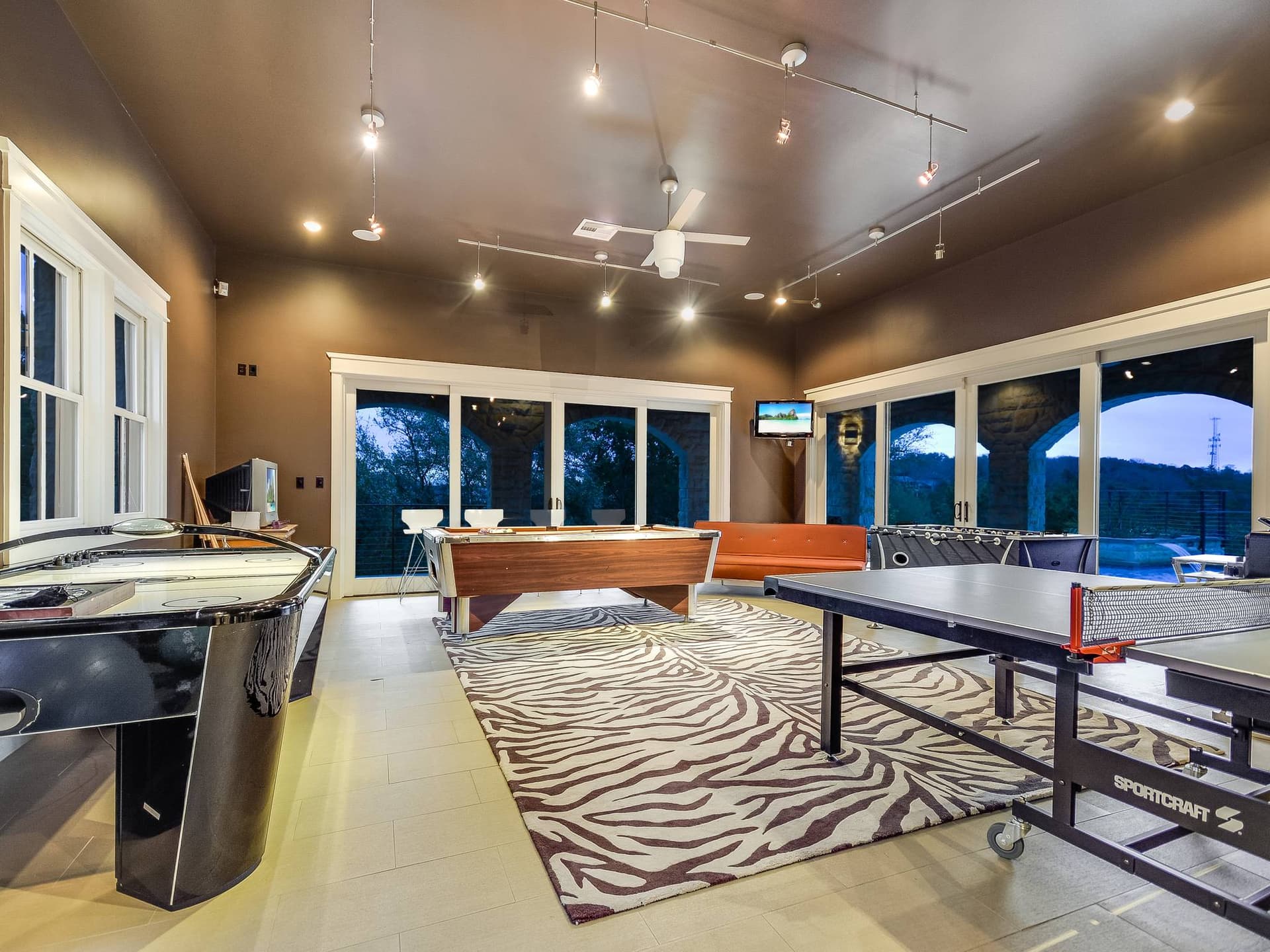 Canyon View - Image 13