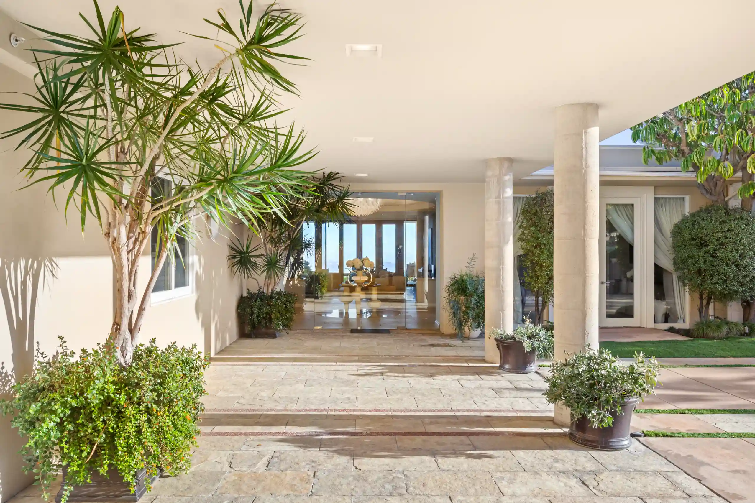 Trousdale Grand - Image 4