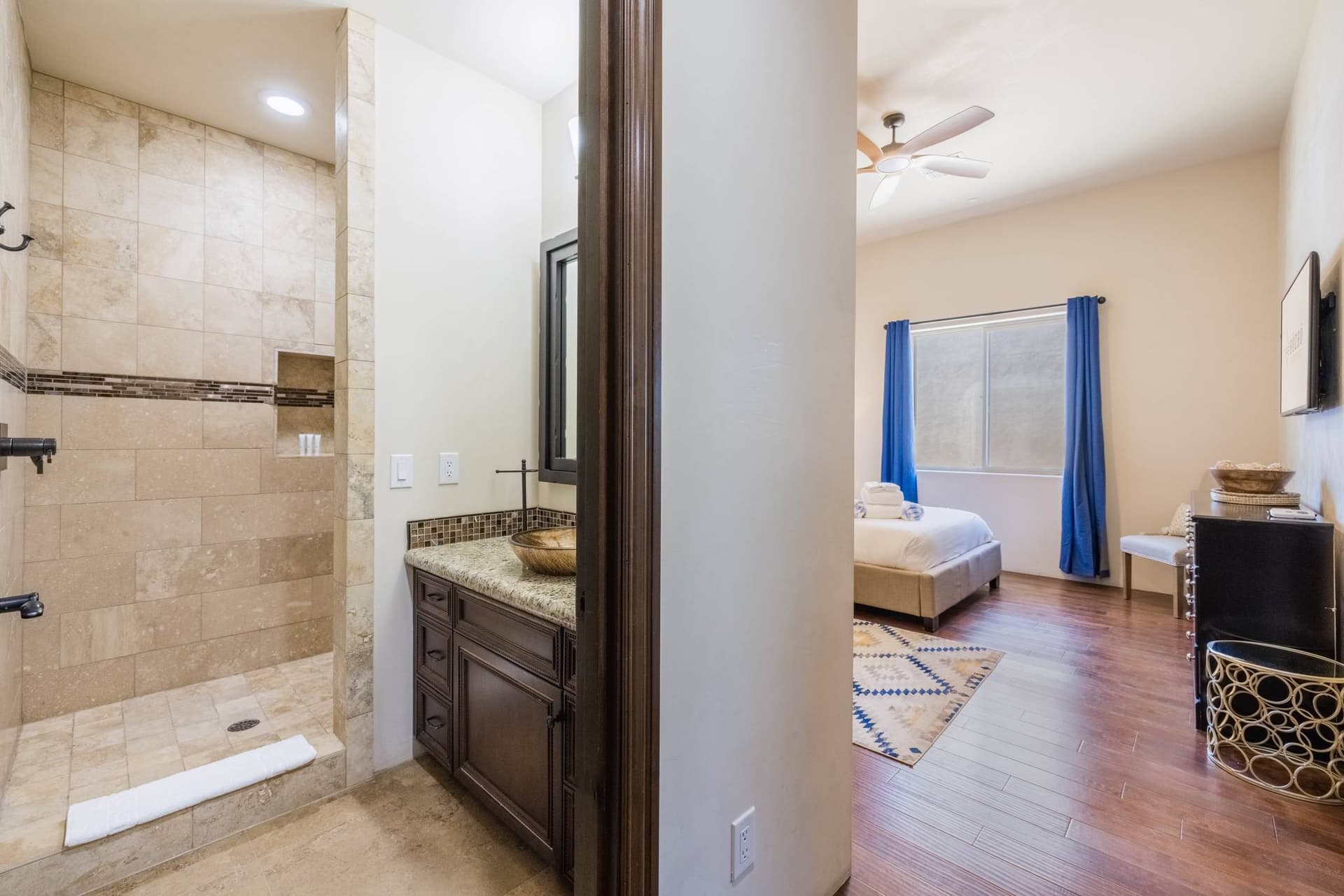 Residence on Cactus - Image 36