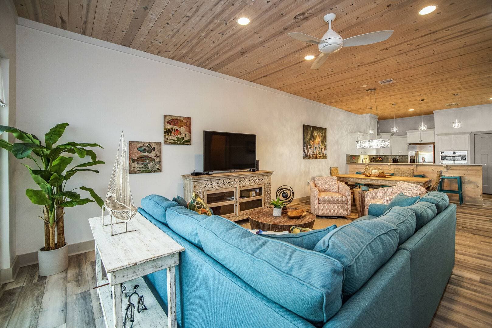 Marina Del Bell - Image 5