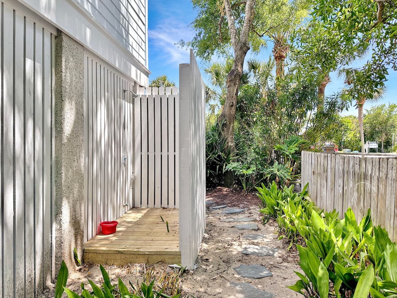 Beach Retreat - Image 83