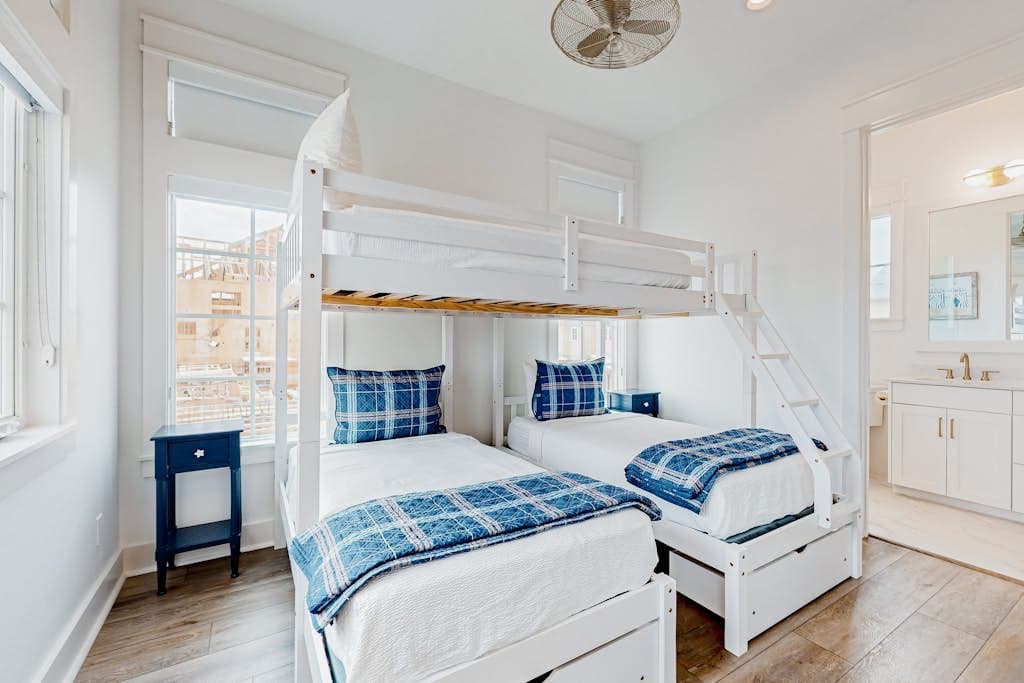 Mermaid's Tail - Image 17